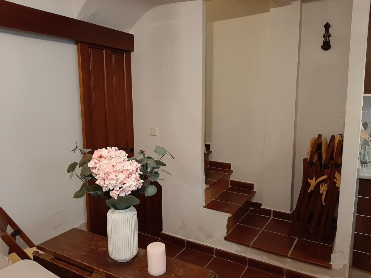 Villa Casa Con Patio Y Chimenea En Piedralaves Exterior foto